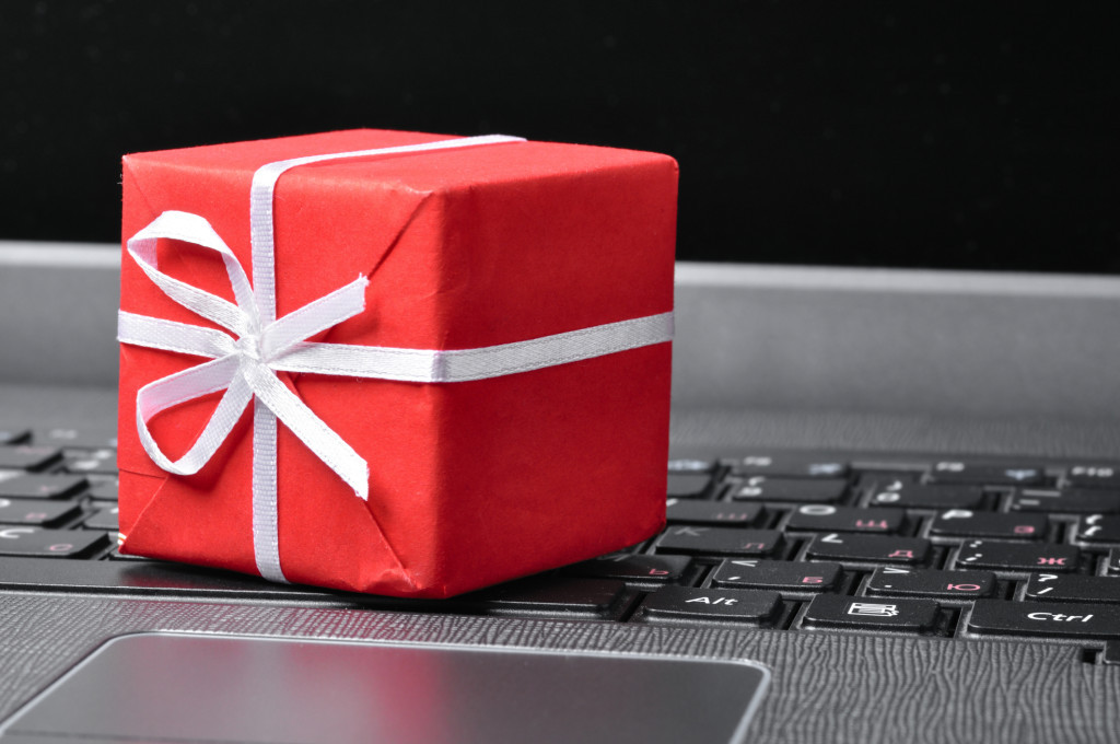 Tech Gifts to Satisfy Everyone on Your List