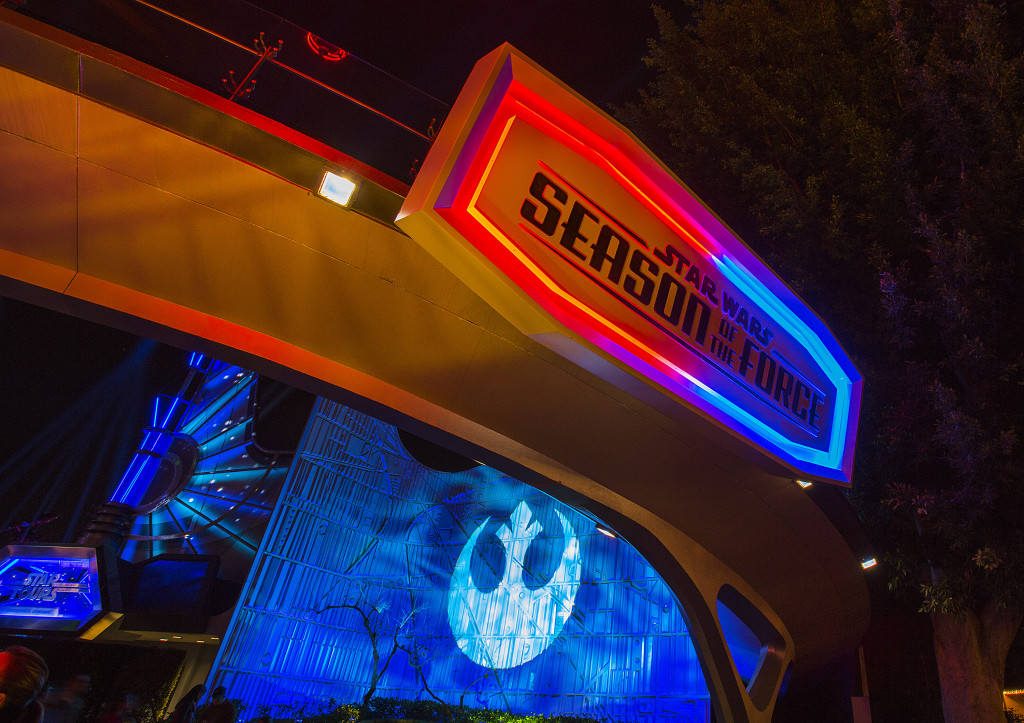 The Force is strong with Disneyland’s holiday celebrations