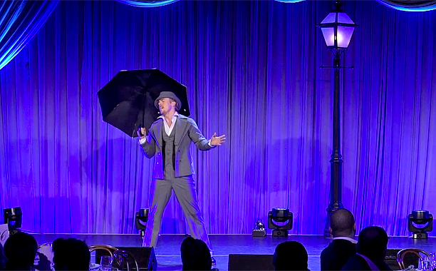 Derek Hough to dance onto Broadway in “Singin’ in the Rain” revival