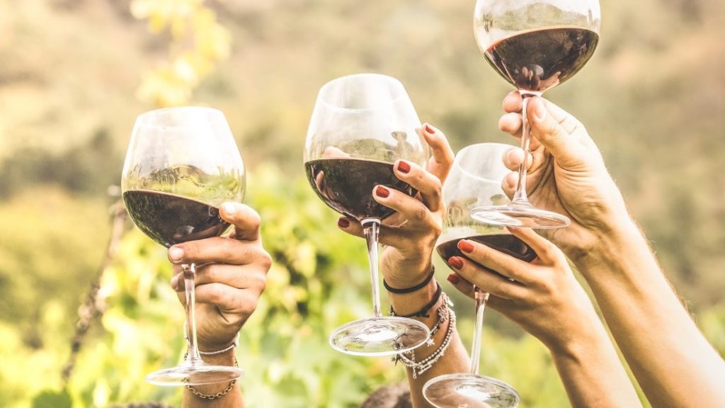 FREE VIRTUAL WINE EVENTS BRING AN INSIDER’S VIEW OF ISRAELI WINE CULTURE WITH TASTINGS, TOURS, COOKING, GIVEAWAYS, AND MORE